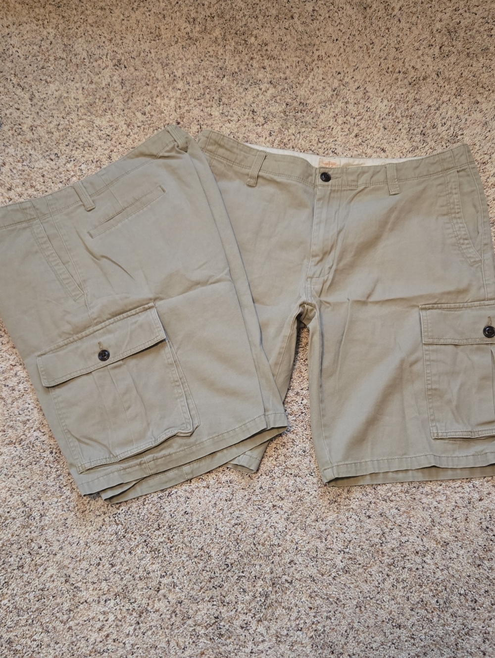 Dockers Men's Cargo Shorts Size 34 Khaki Tan Lot Of 2 Pair